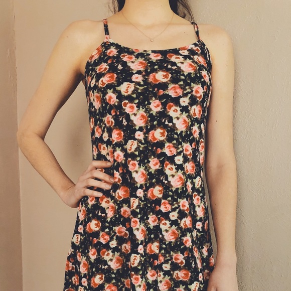 Xhilaration Floral Dress - Picture 3 of 6